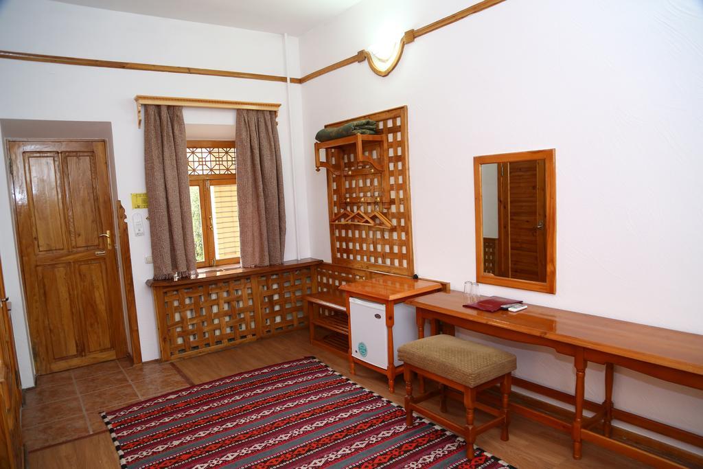 Malika Classic Hotel Samarkand Exterior photo